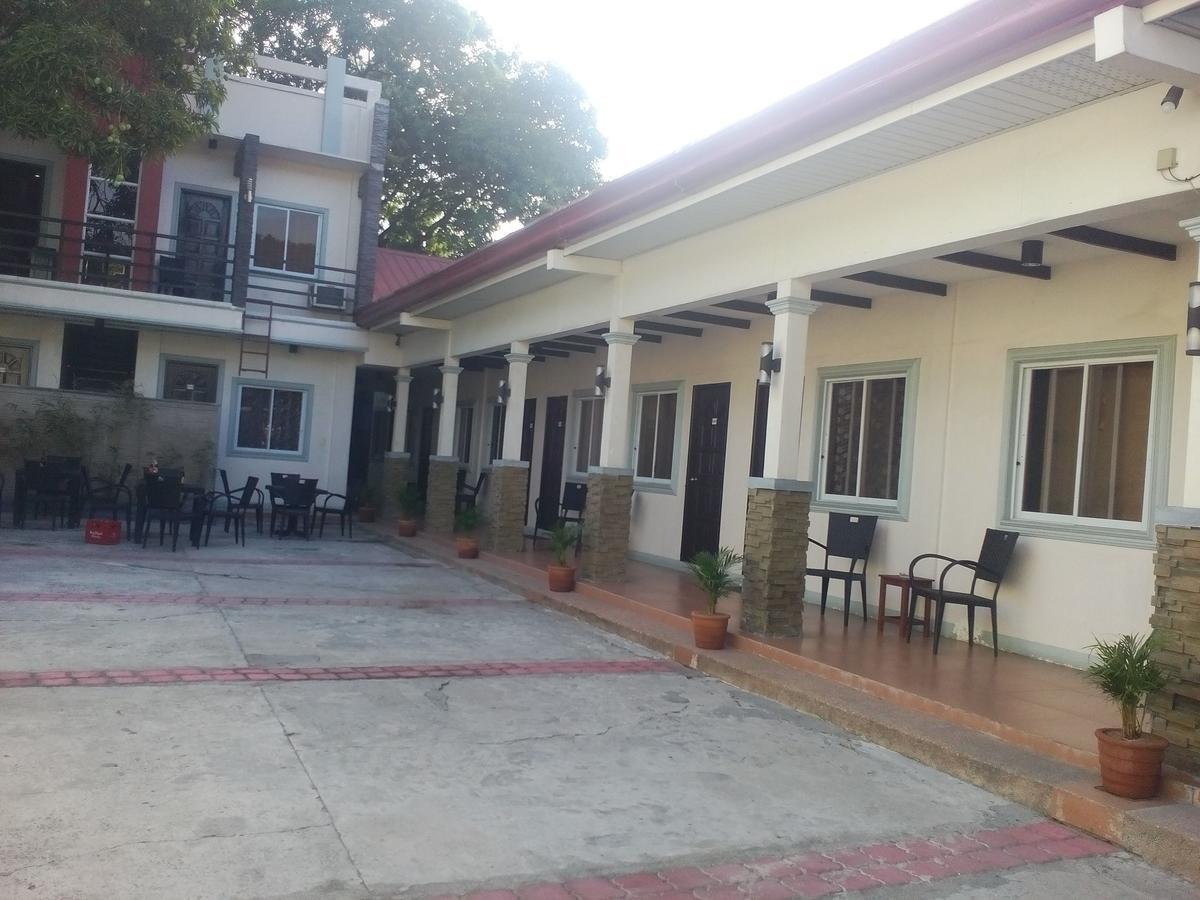 Manana Hotel Olongapo Exterior foto